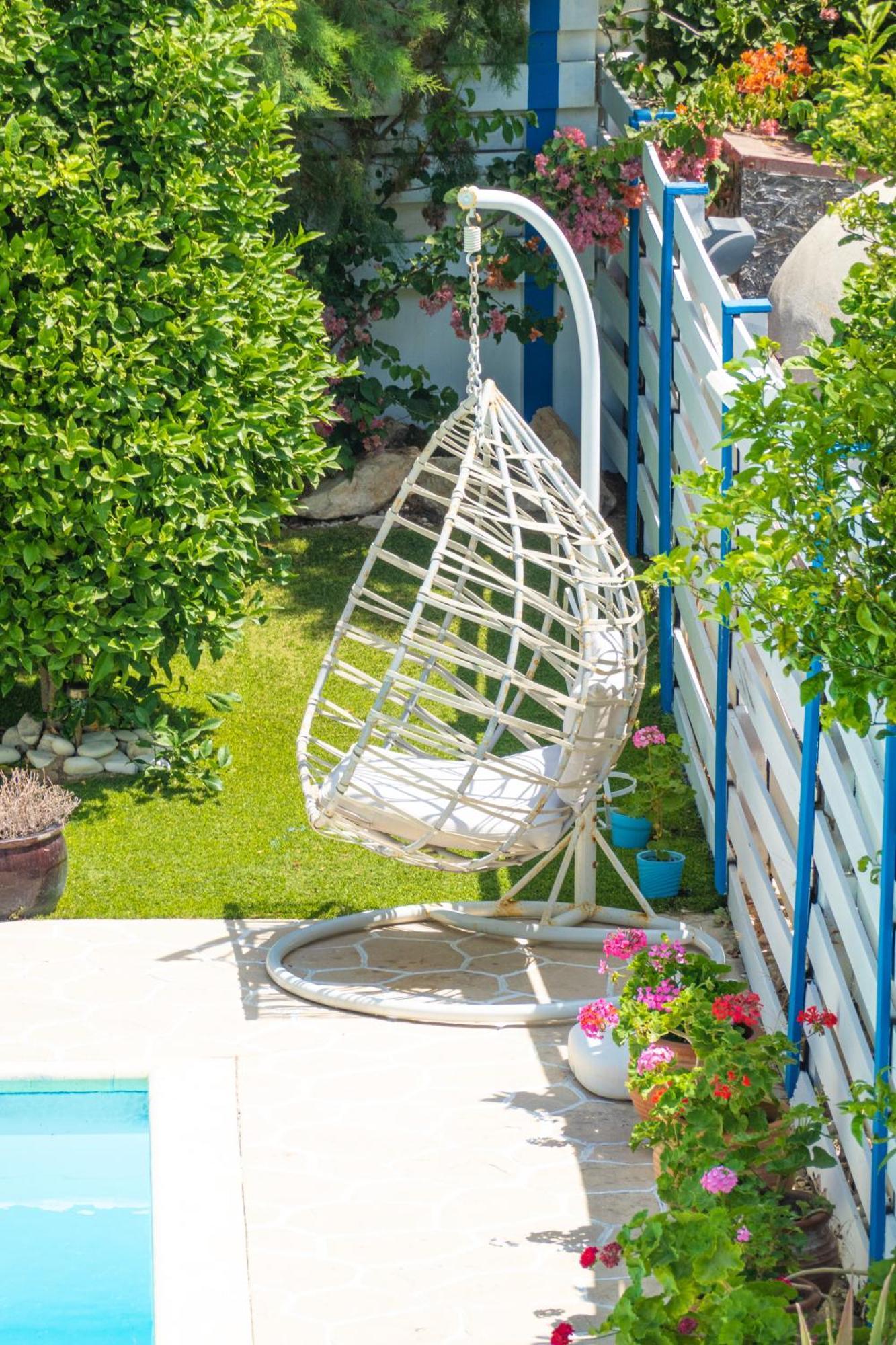 Greek Island Style 2 Bedroom Villa With Pool Next To The Sea 라르나카 외부 사진